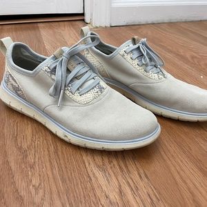 Cole Hahn Zero Grand off white/gray sneakers, snake print